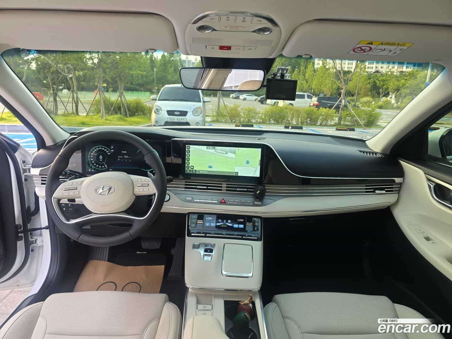 Grandeur Hyundai 2022.4-OPTION-023