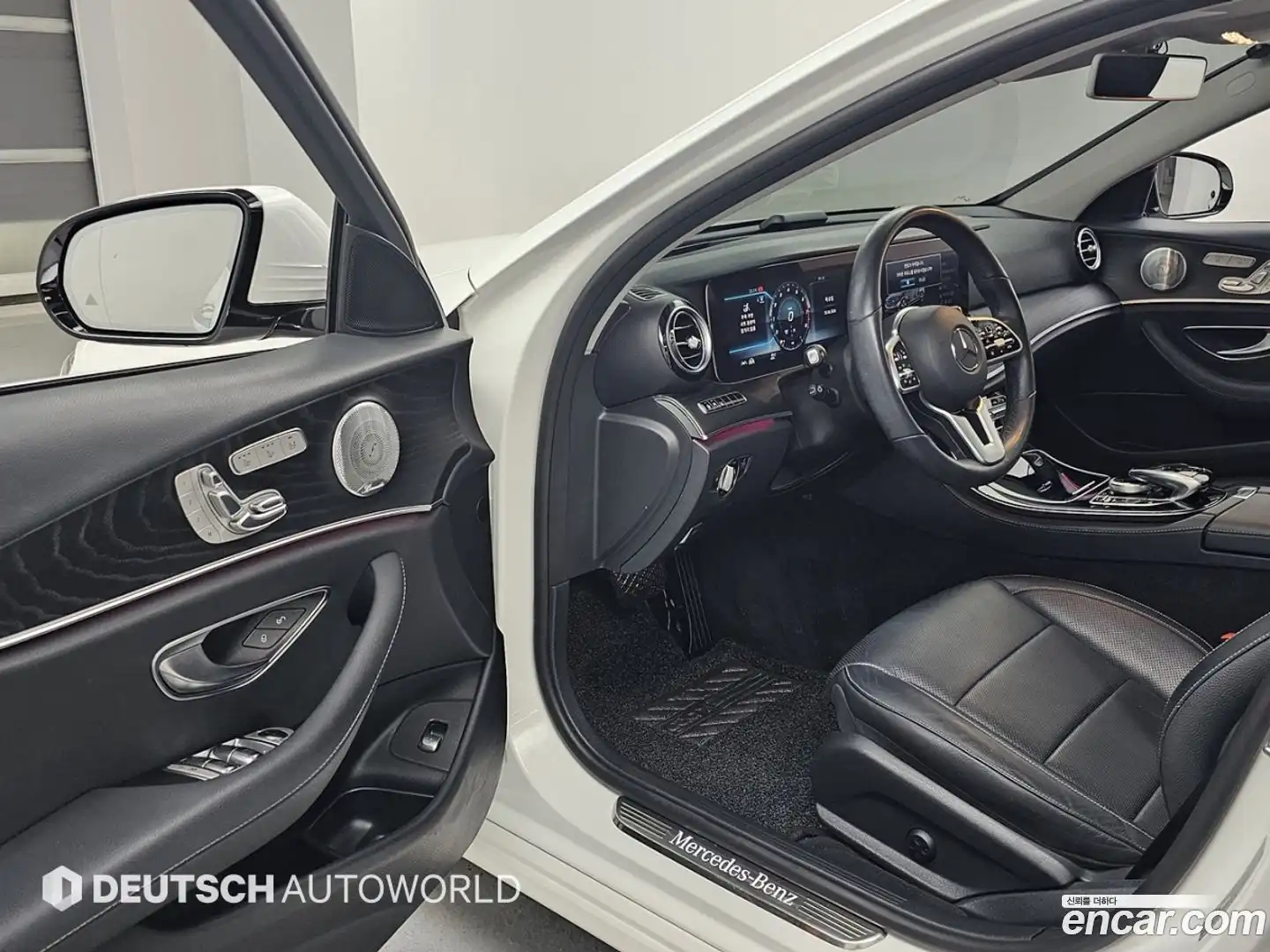 E-Class Mercedes-Benz 2020.4-OPTION-015