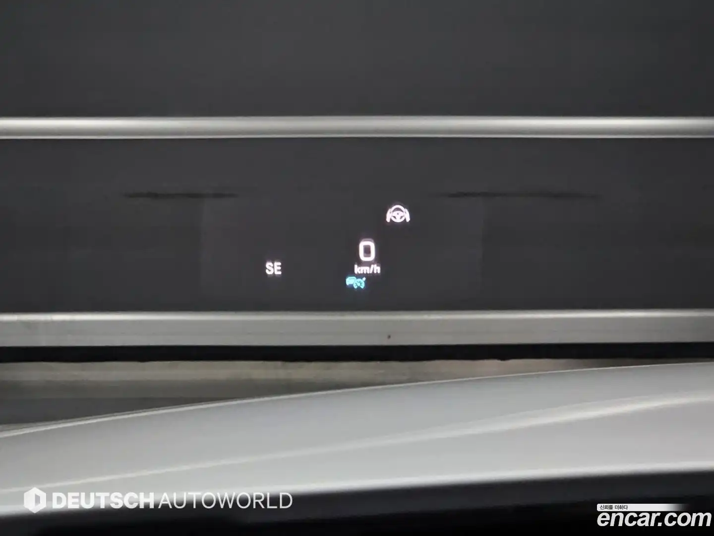 E-Class Mercedes-Benz 2020.4-OPTION-021