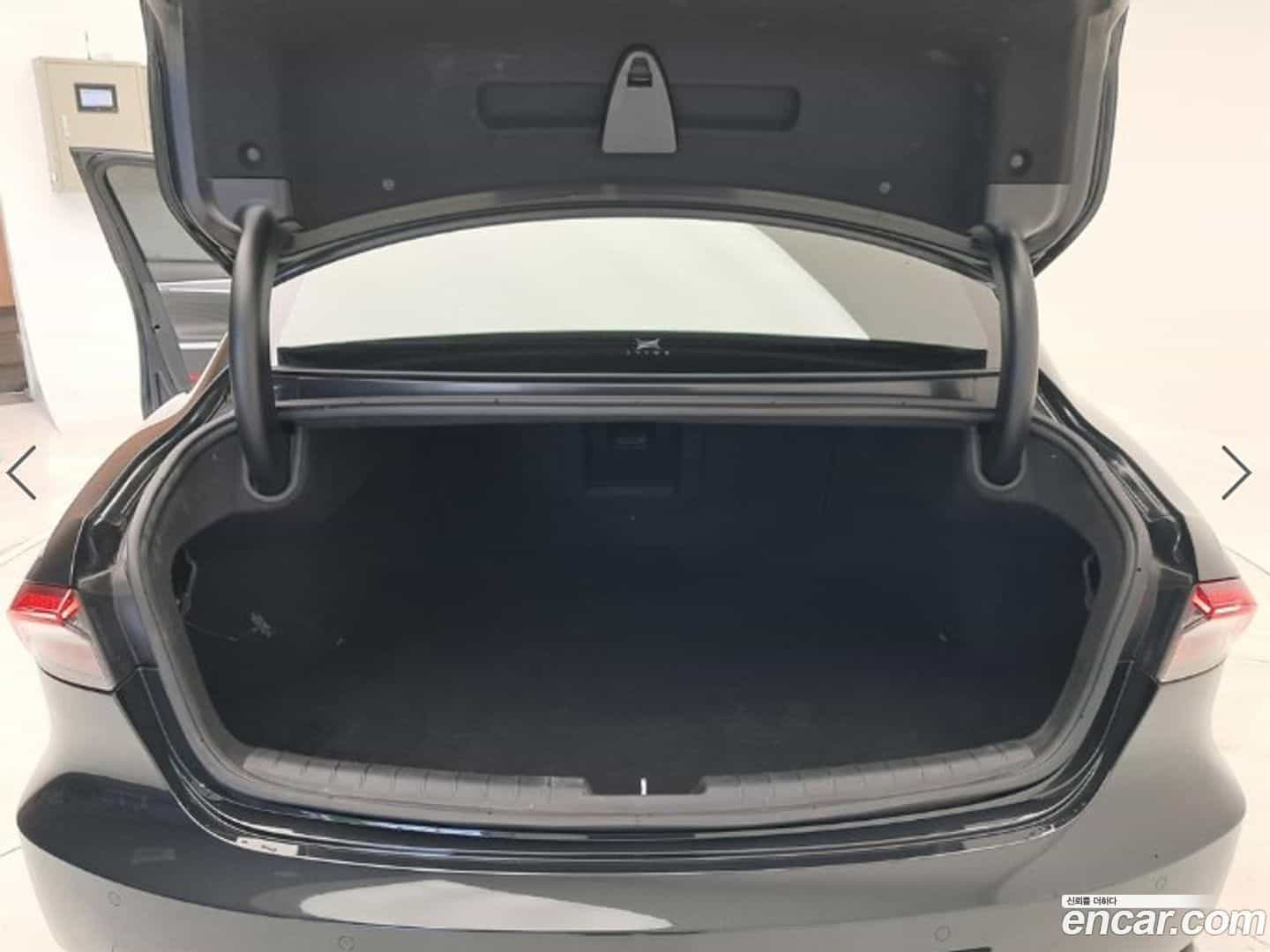 Grandeur Hyundai 2021.3-OPTION-022