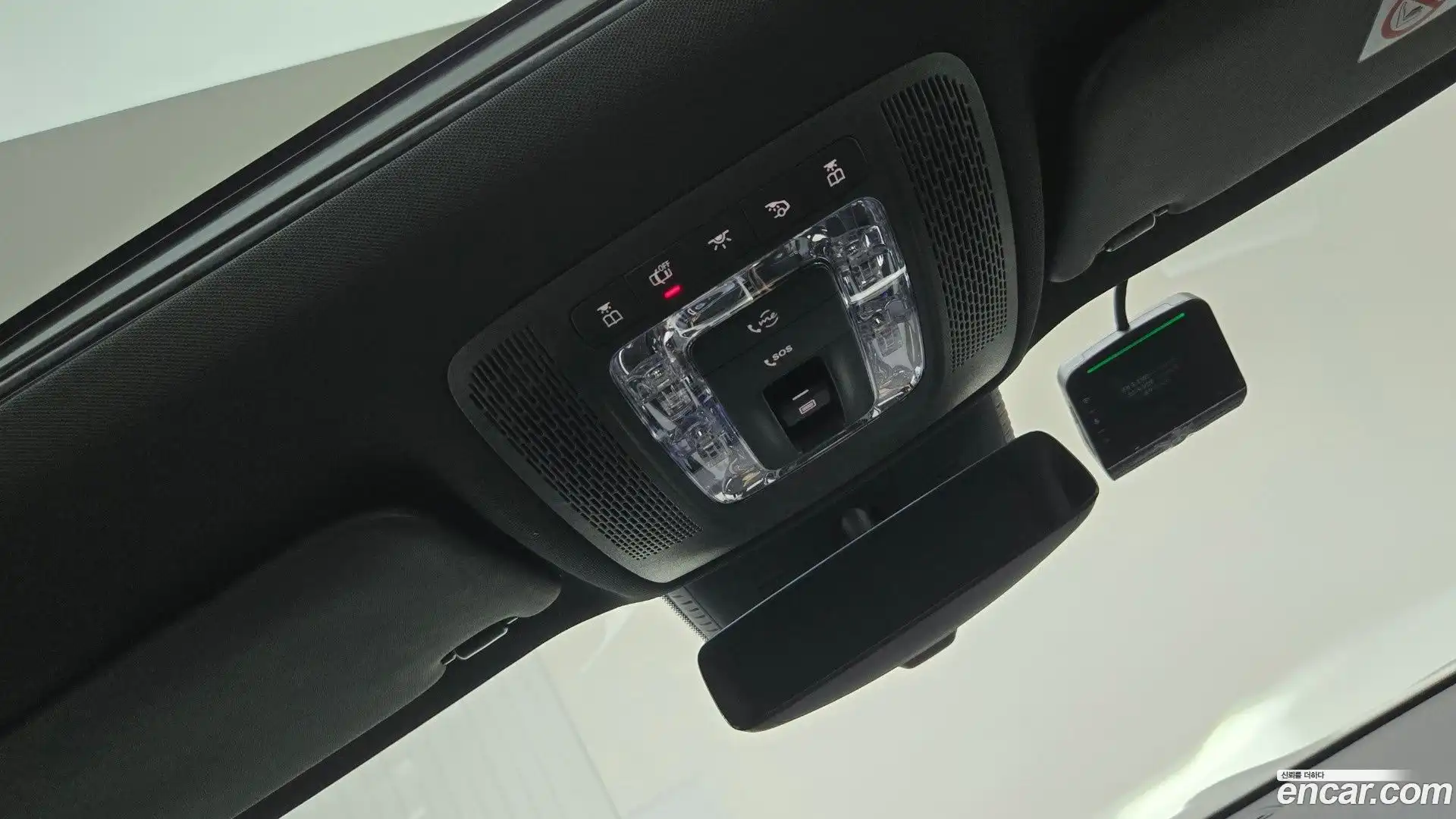 GLB-Class Mercedes-Benz 2025.8-OPTION-021