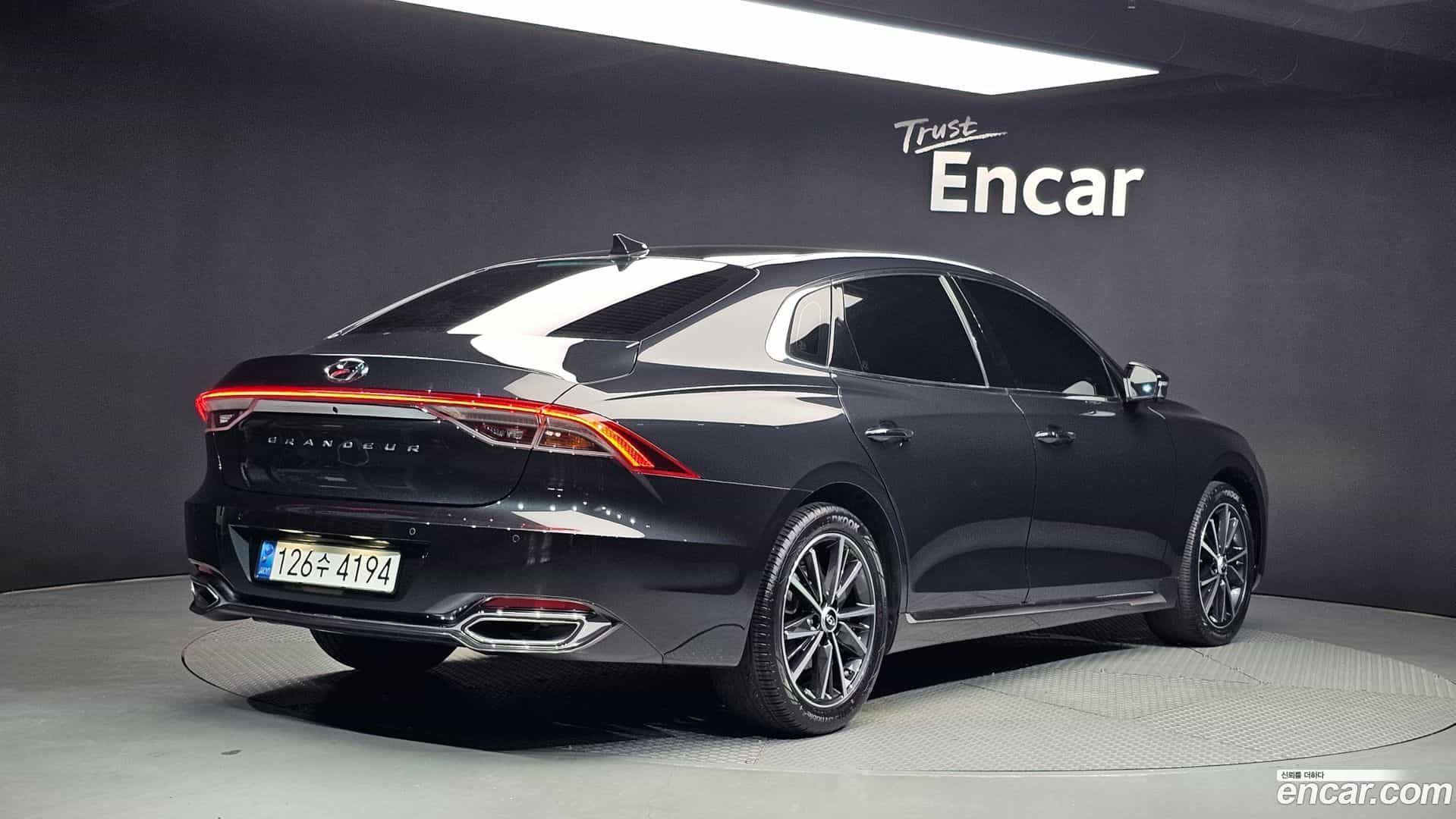 Grandeur Hyundai 2022.0-OUTER-002