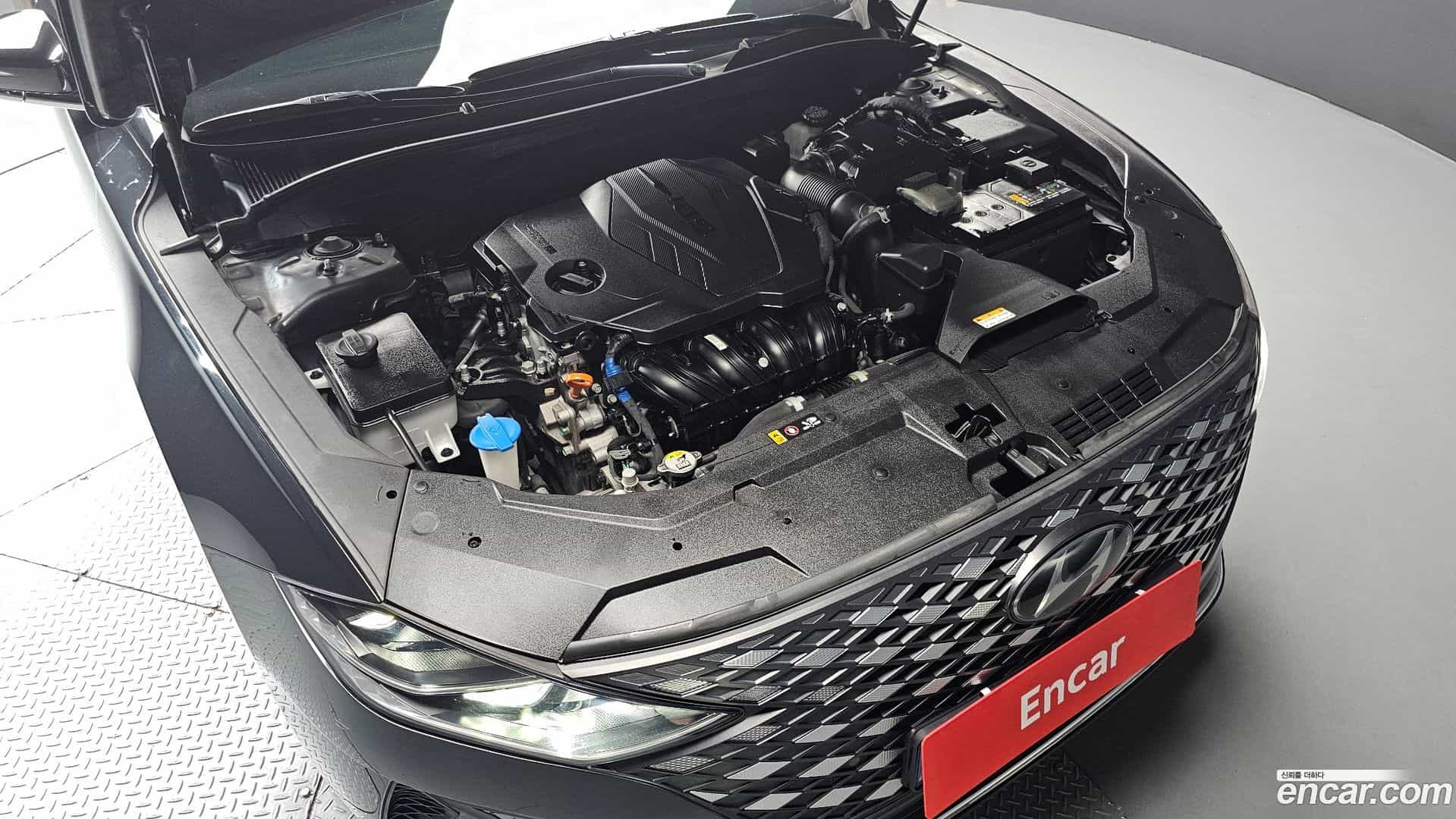 Grandeur Hyundai 2022.0-OUTER-006