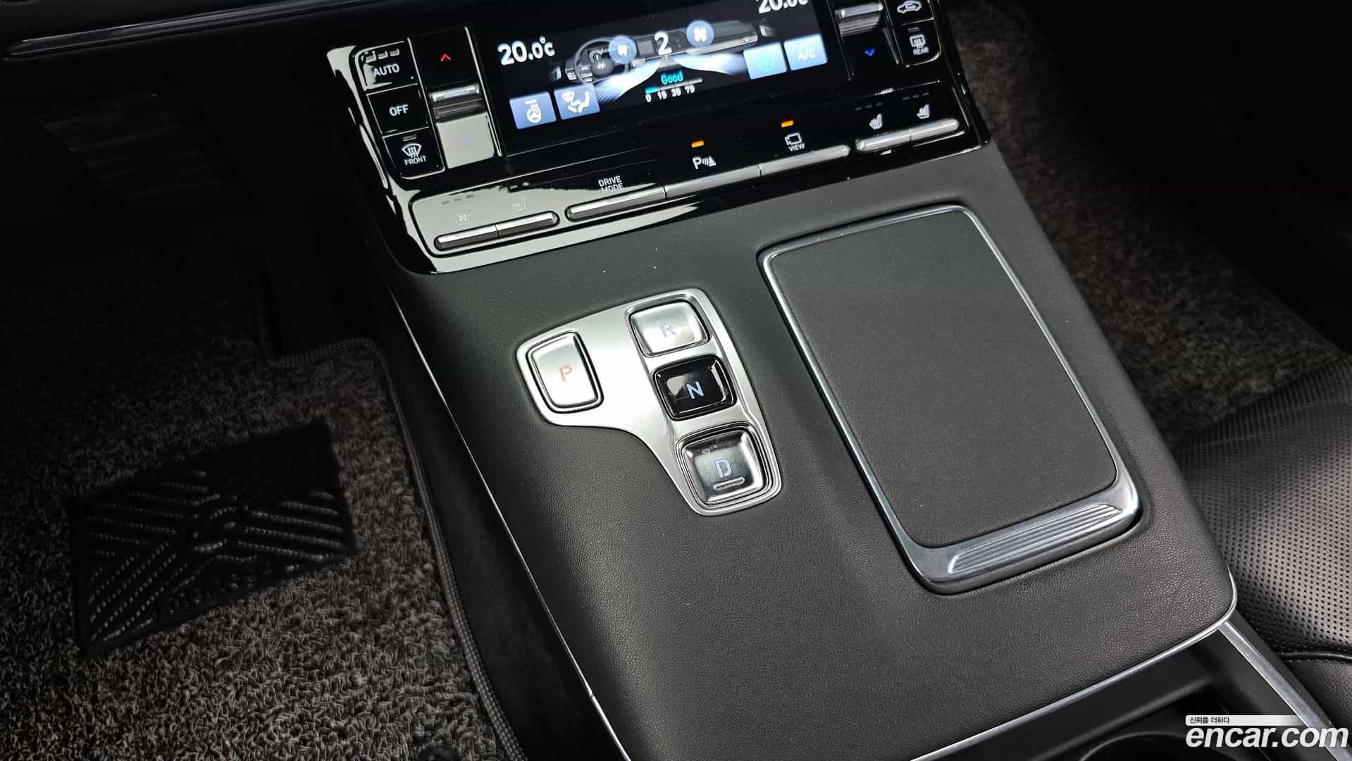 Grandeur Hyundai 2022.0-INNER-009