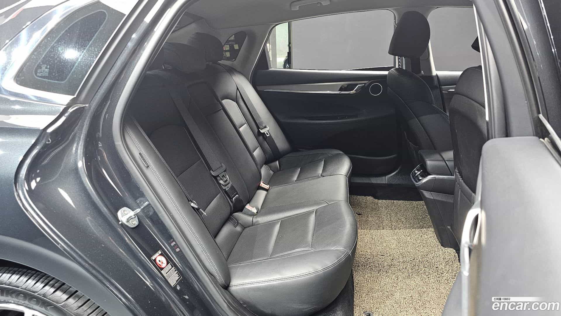 Grandeur Hyundai 2022.0-OPTION-015