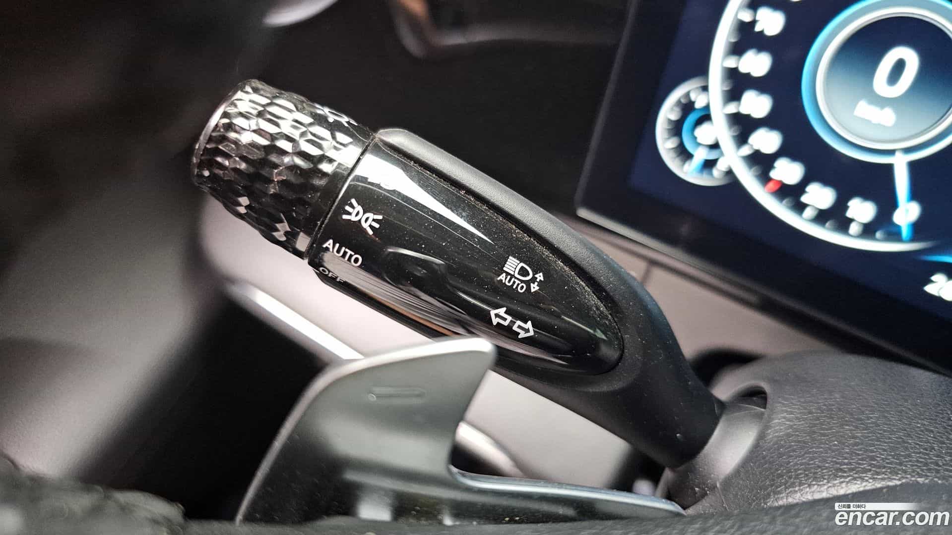 Grandeur Hyundai 2022.0-OPTION-041