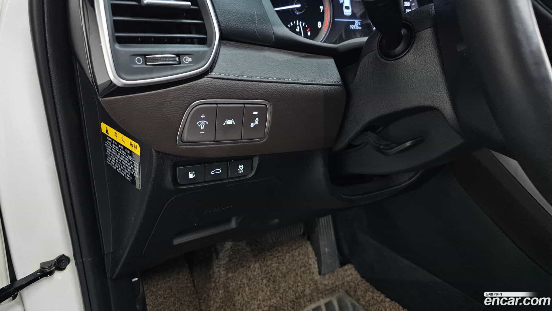 Grandeur Hyundai 2018.6-OPTION-040
