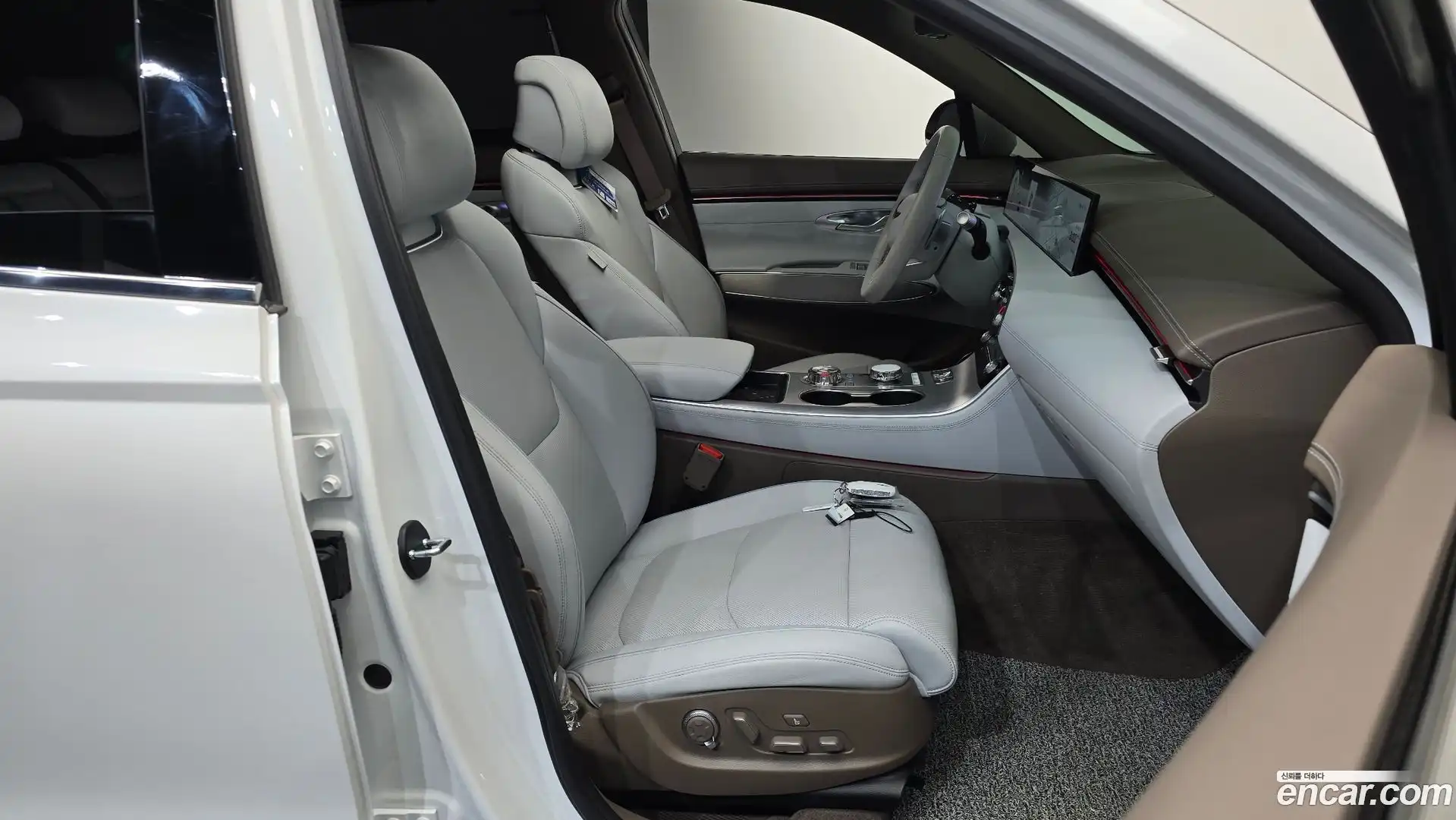 GV70 Genesis 2024.6-INNER-036