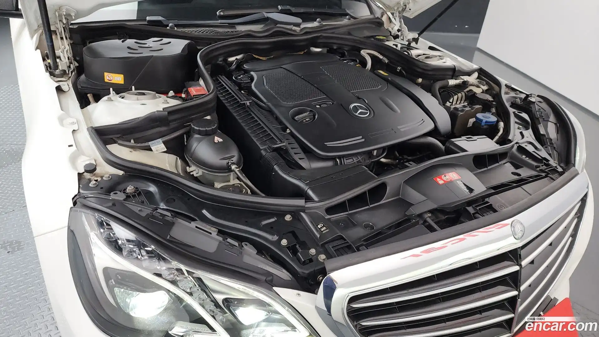 E-Class Mercedes-Benz 2015.6-OUTER-006