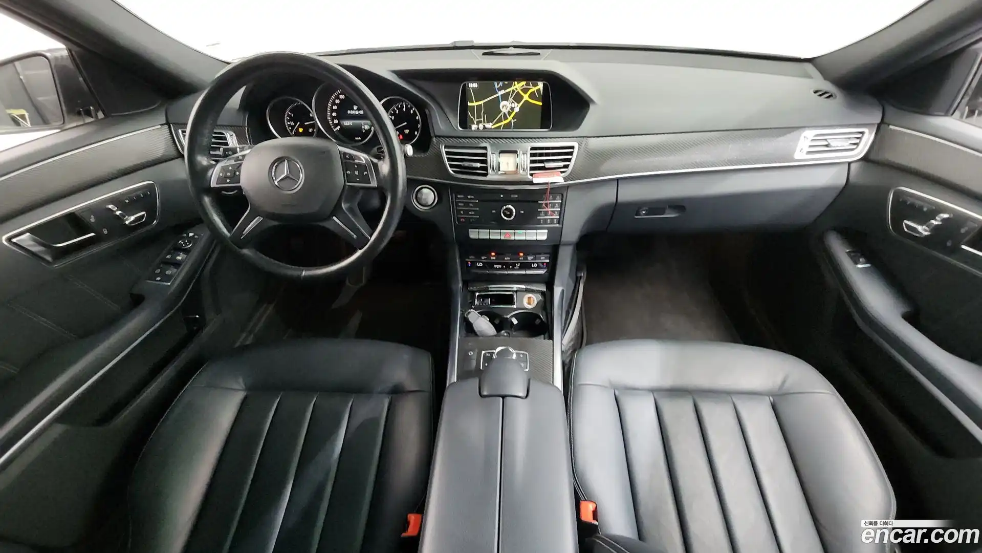 E-Class Mercedes-Benz 2015.6-INNER-007