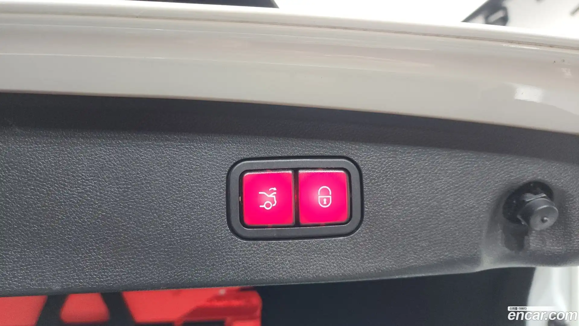 E-Class Mercedes-Benz 2015.6-OPTION-020