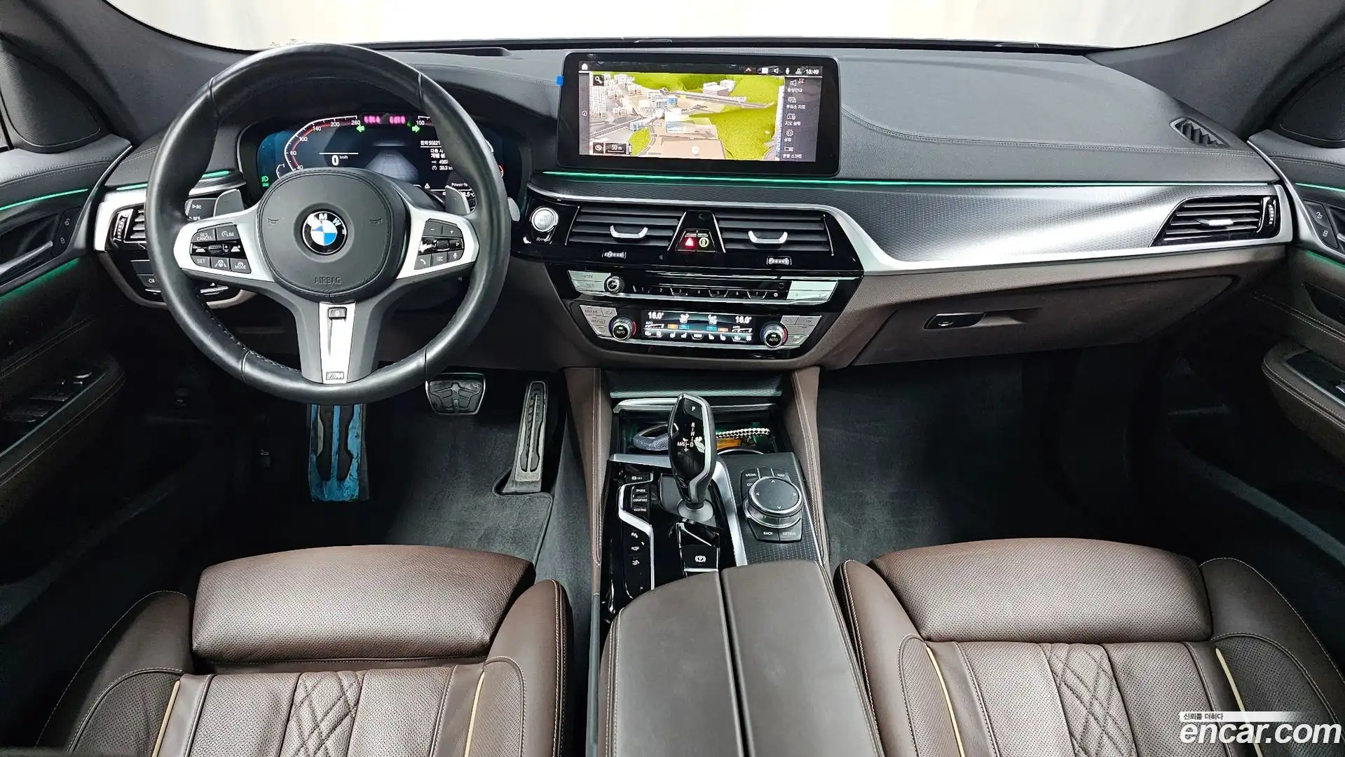 Gran Turismo BMW 2023.2-INNER-007