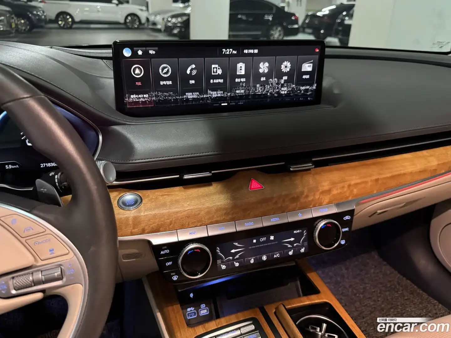 G80 Genesis 2021.4-INNER-010