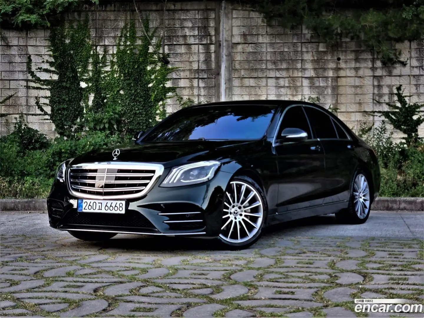 S-Class Mercedes-Benz 2013.10-OUTER-002