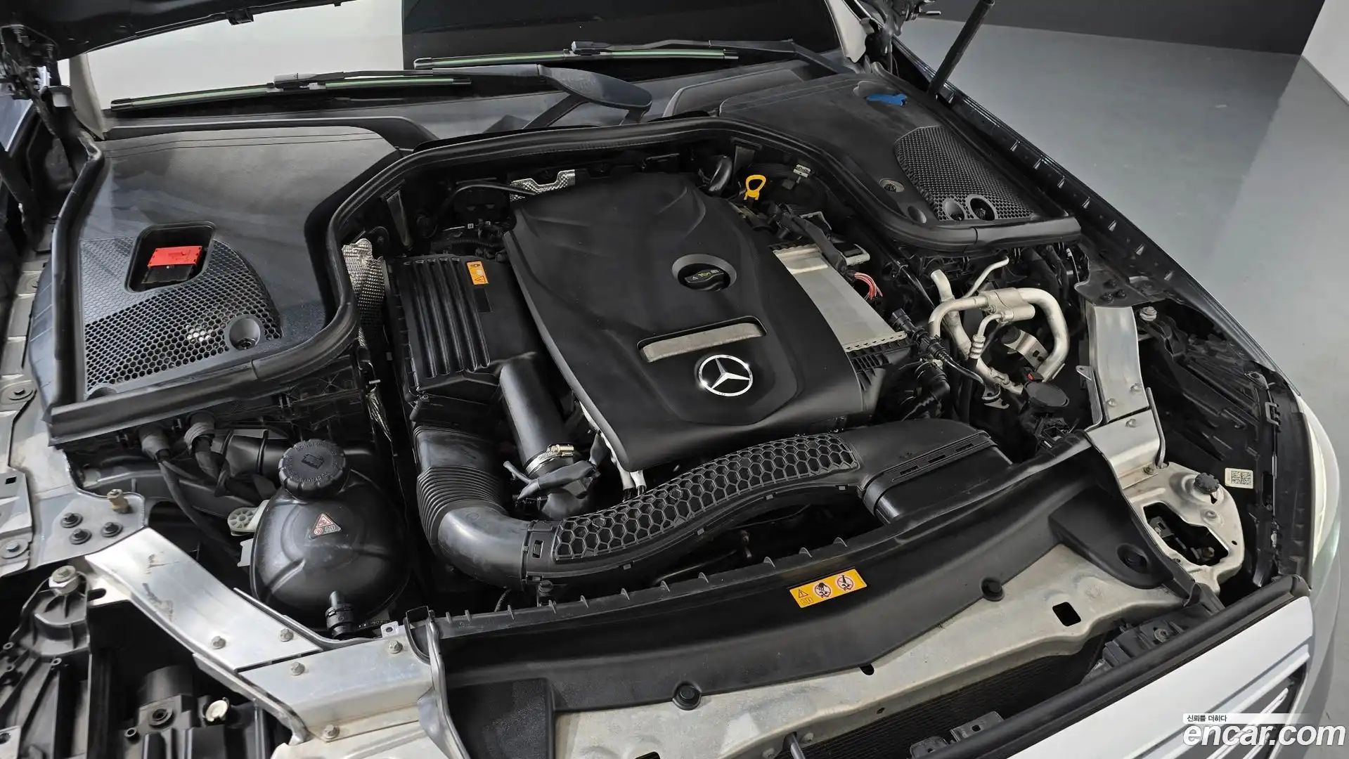 E-Class Mercedes-Benz 2017.5-OUTER-006