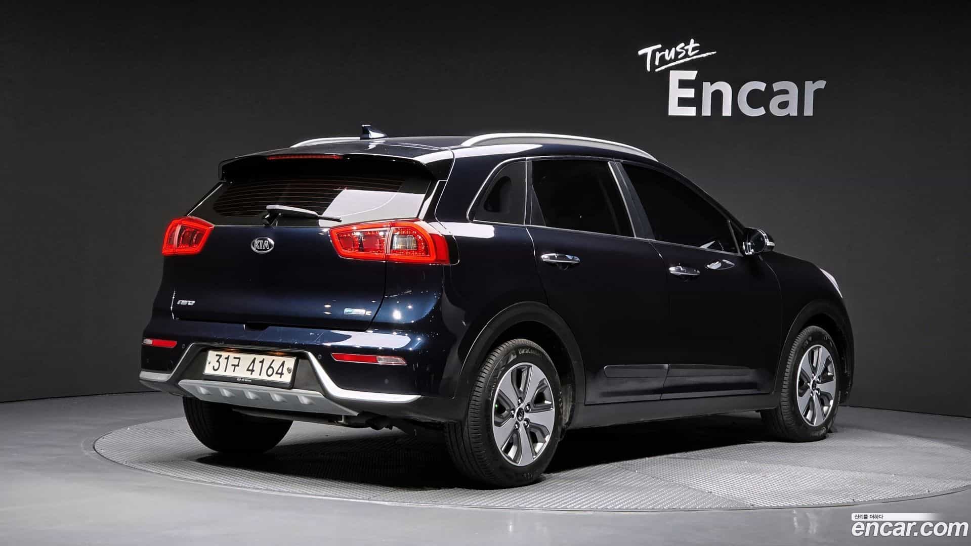 Niro Kia 2017.2-OUTER-002