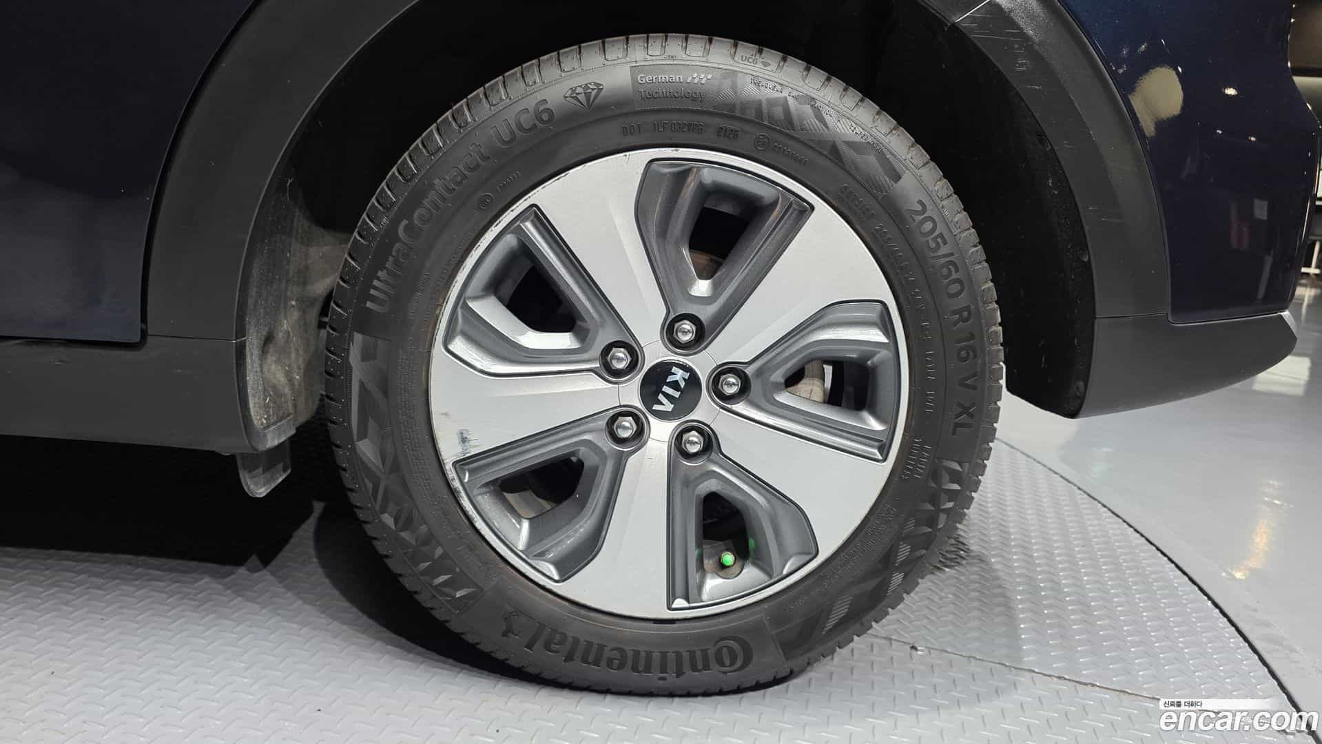 Niro Kia 2017.2-OUTER-031