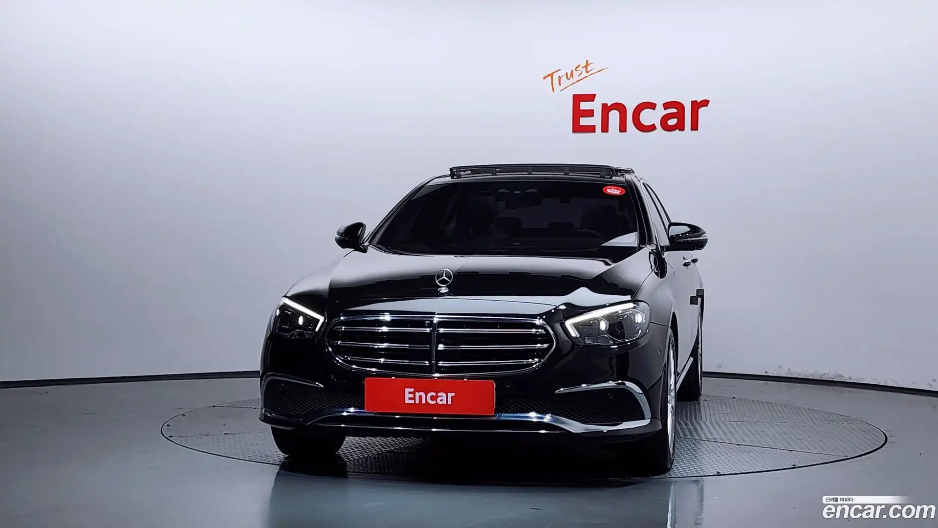 E-Class Mercedes-Benz 2021.11-OUTER-003
