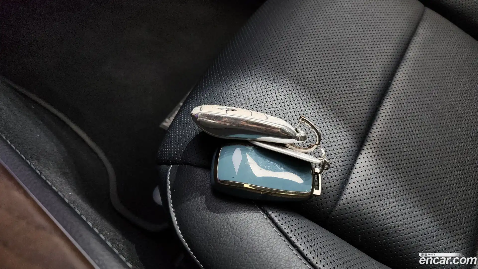 E-Class Mercedes-Benz 2021.11-OPTION-019