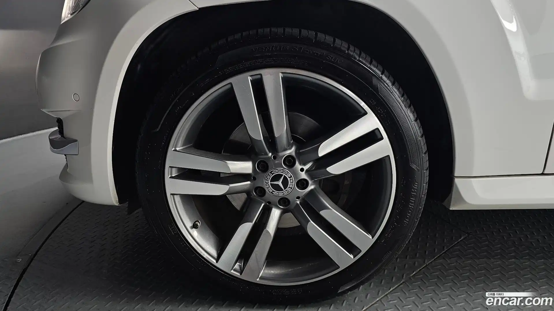 GLK-Class Mercedes-Benz 2015.3-OUTER-005