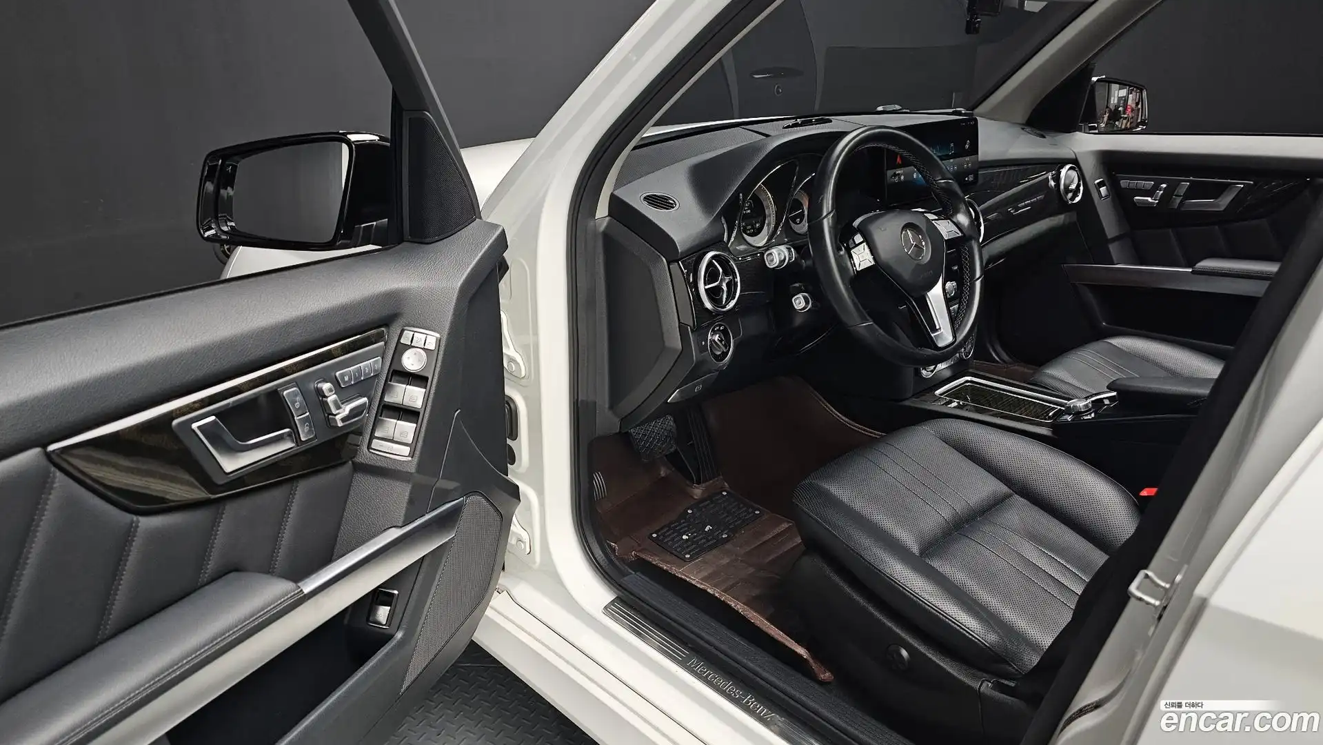 GLK-Class Mercedes-Benz 2015.3-OPTION-015