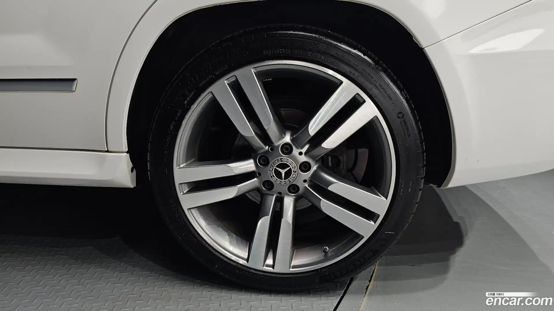 GLK-Class Mercedes-Benz 2015.3-OUTER-031