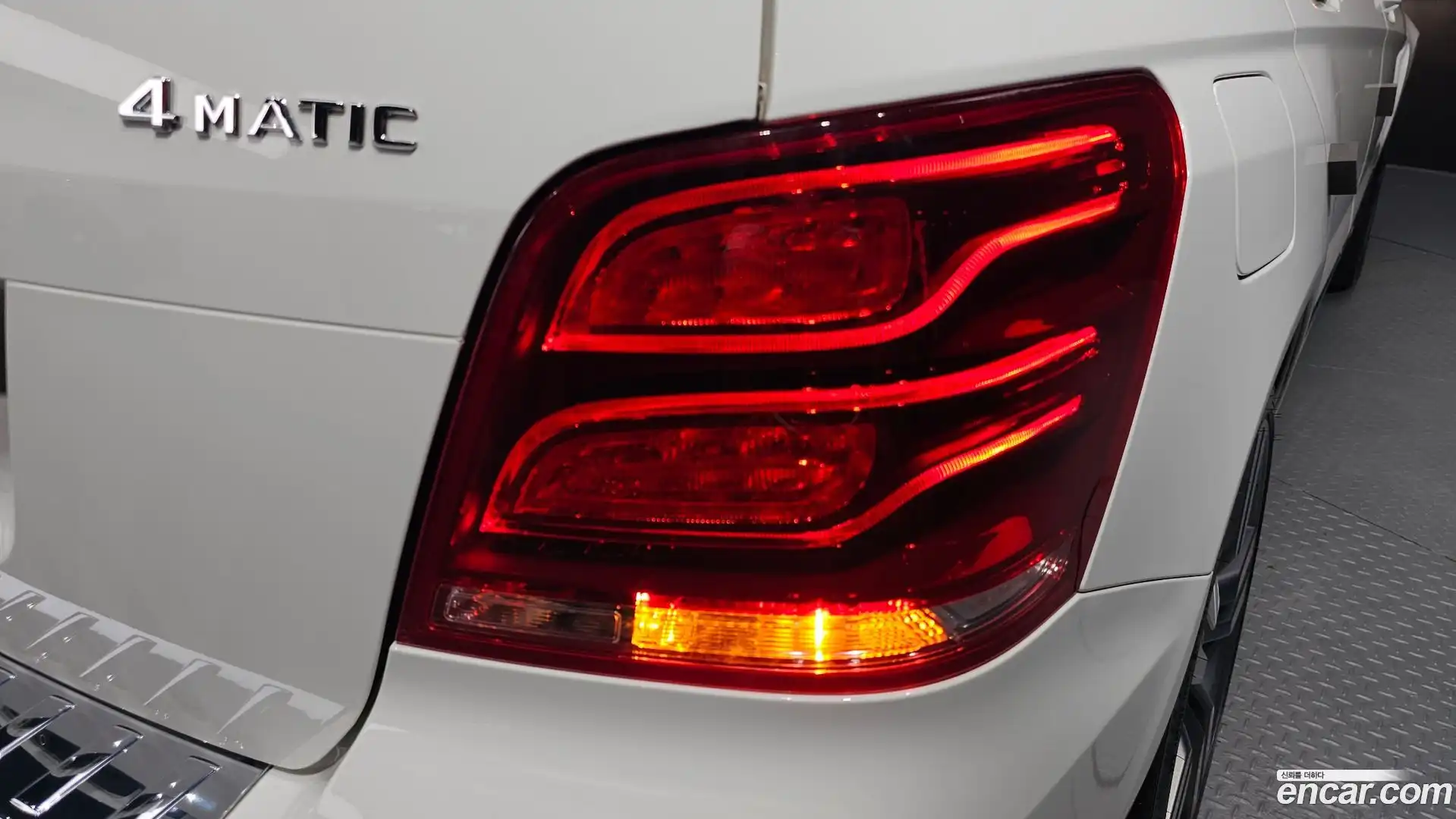 GLK-Class Mercedes-Benz 2015.3-OUTER-033