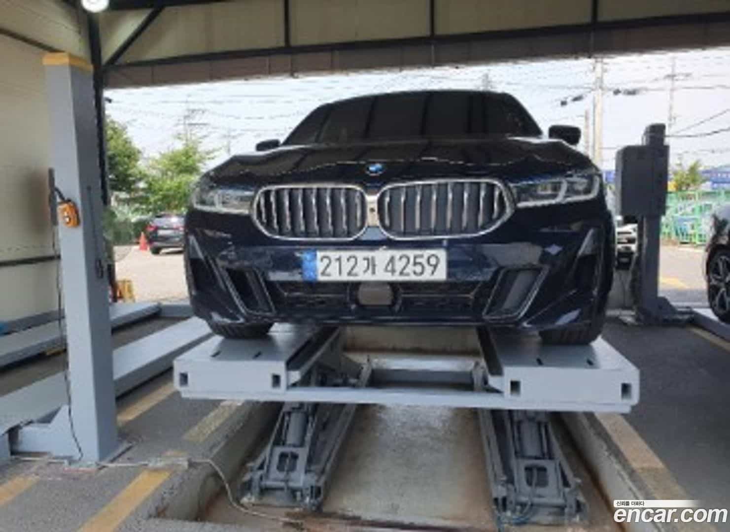 Gran Turismo BMW 2023.5-OUTER-001