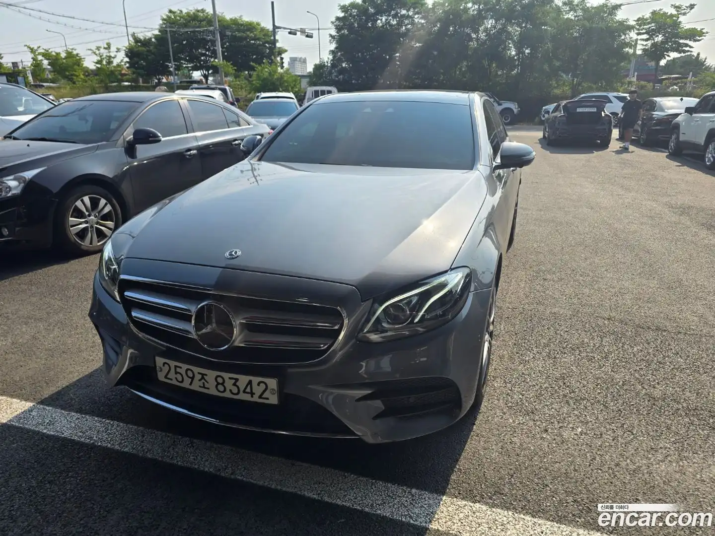 E-Class Mercedes-Benz 2019.11-OUTER-001