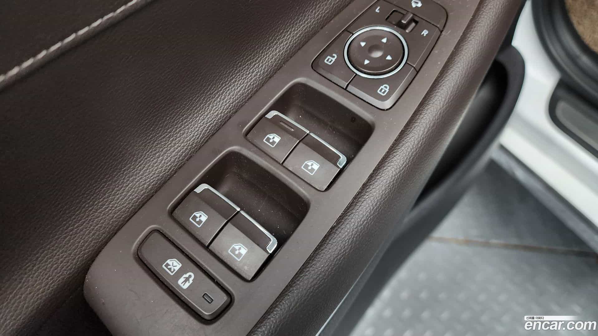 Grandeur Hyundai 2020.11-OPTION-043