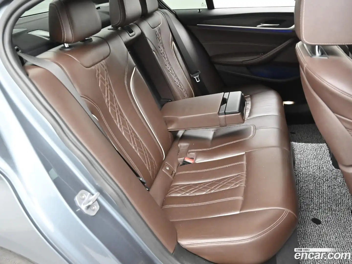 5-Series BMW 2017.6-OPTION-016