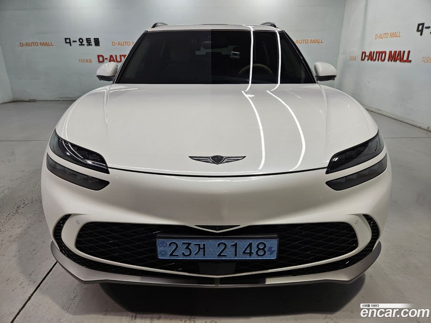 Main__Slider__Photo:GV60 Genesis 2022.4-0