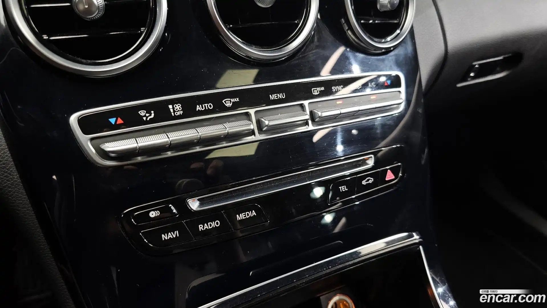 C-Class Mercedes-Benz 2016.8-OPTION-020