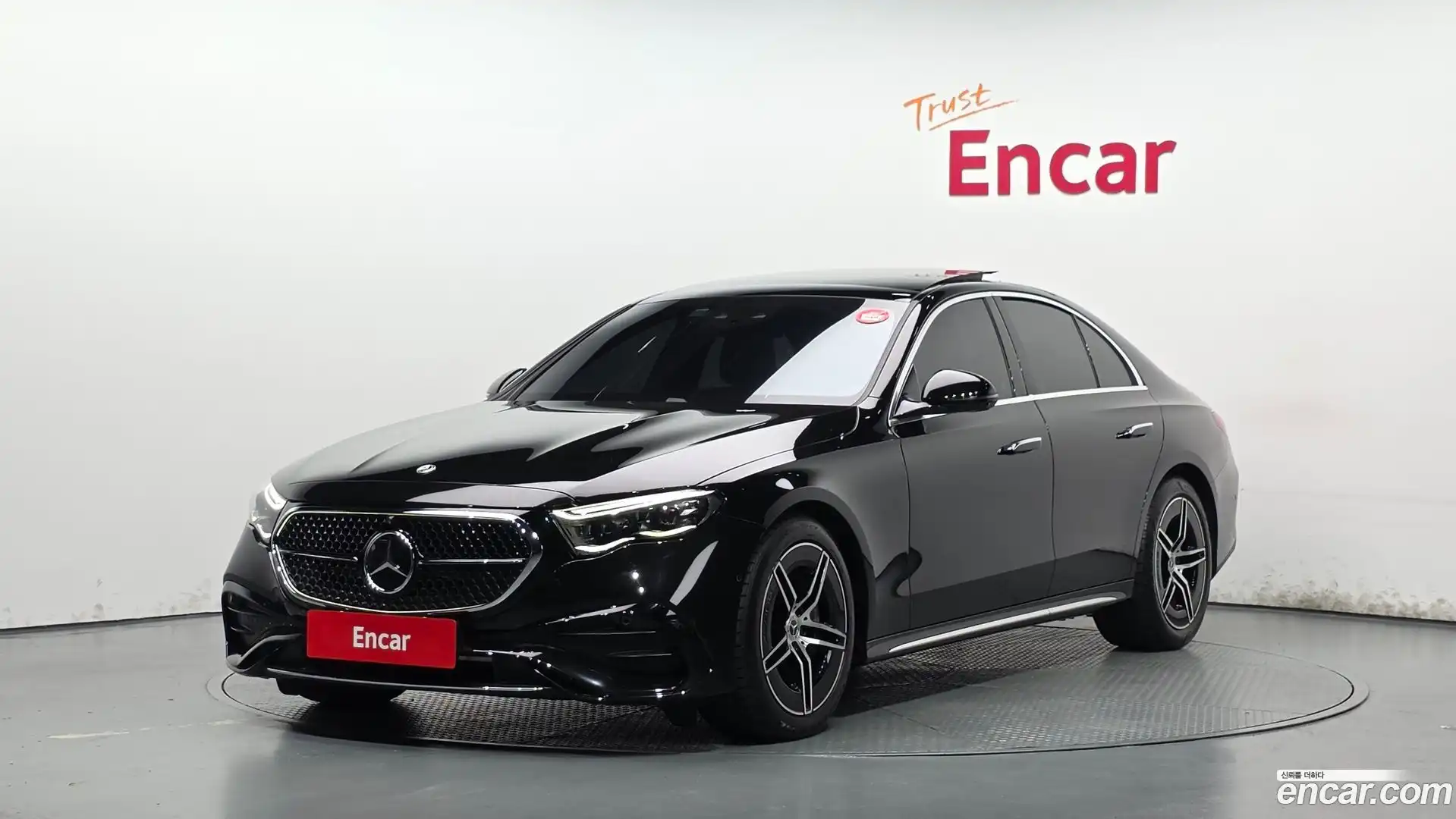 E-Class Mercedes-Benz 2024.3-OUTER-001