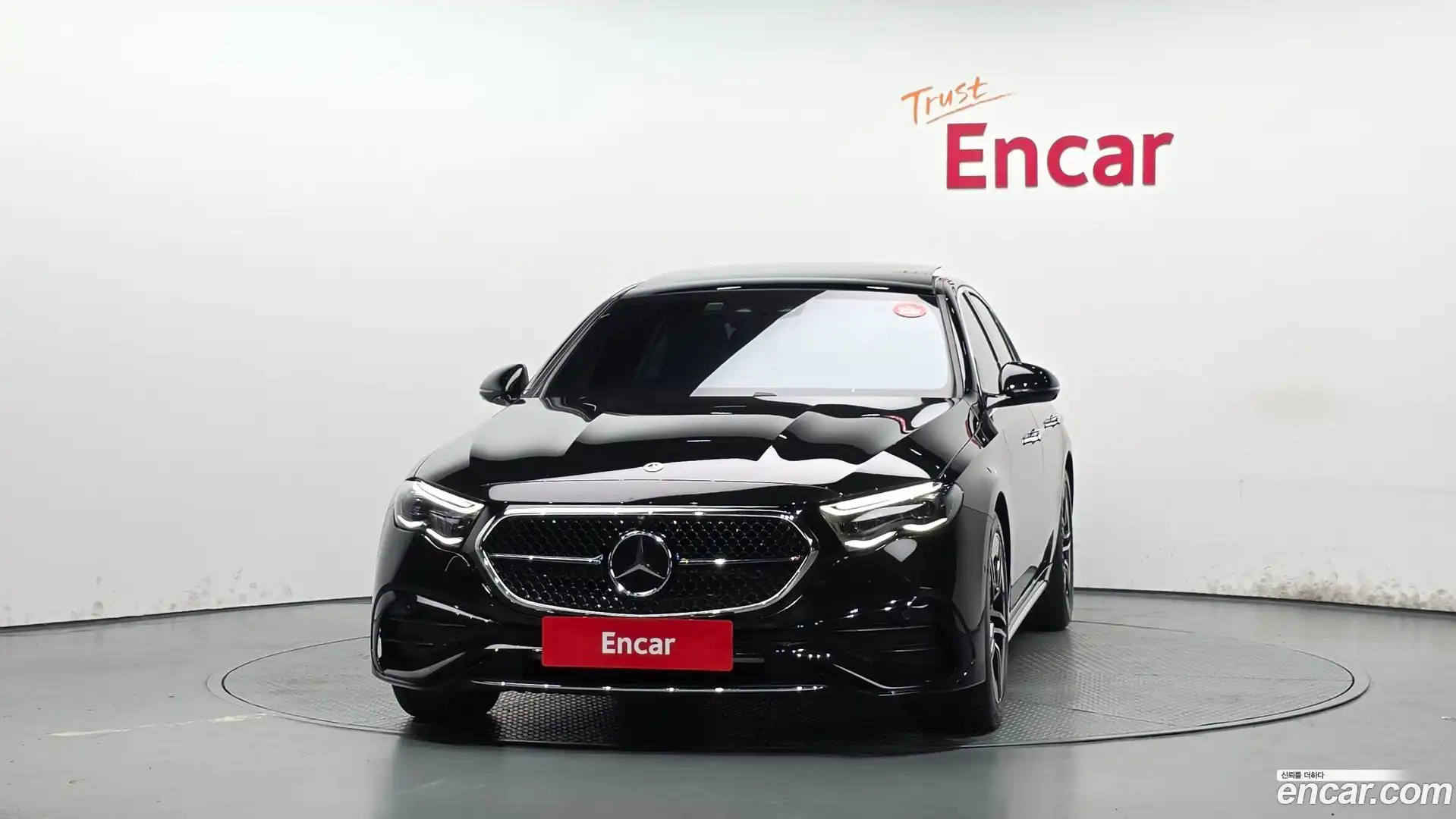 E-Class Mercedes-Benz 2024.3-OUTER-003