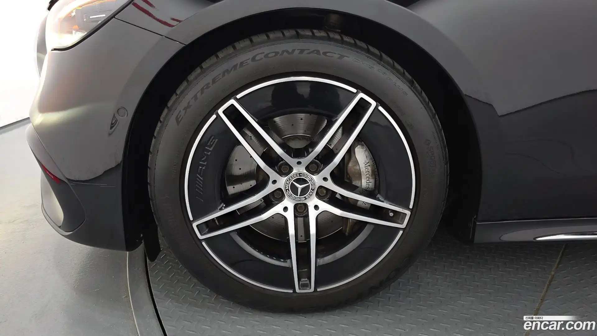 E-Class Mercedes-Benz 2024.3-OUTER-005