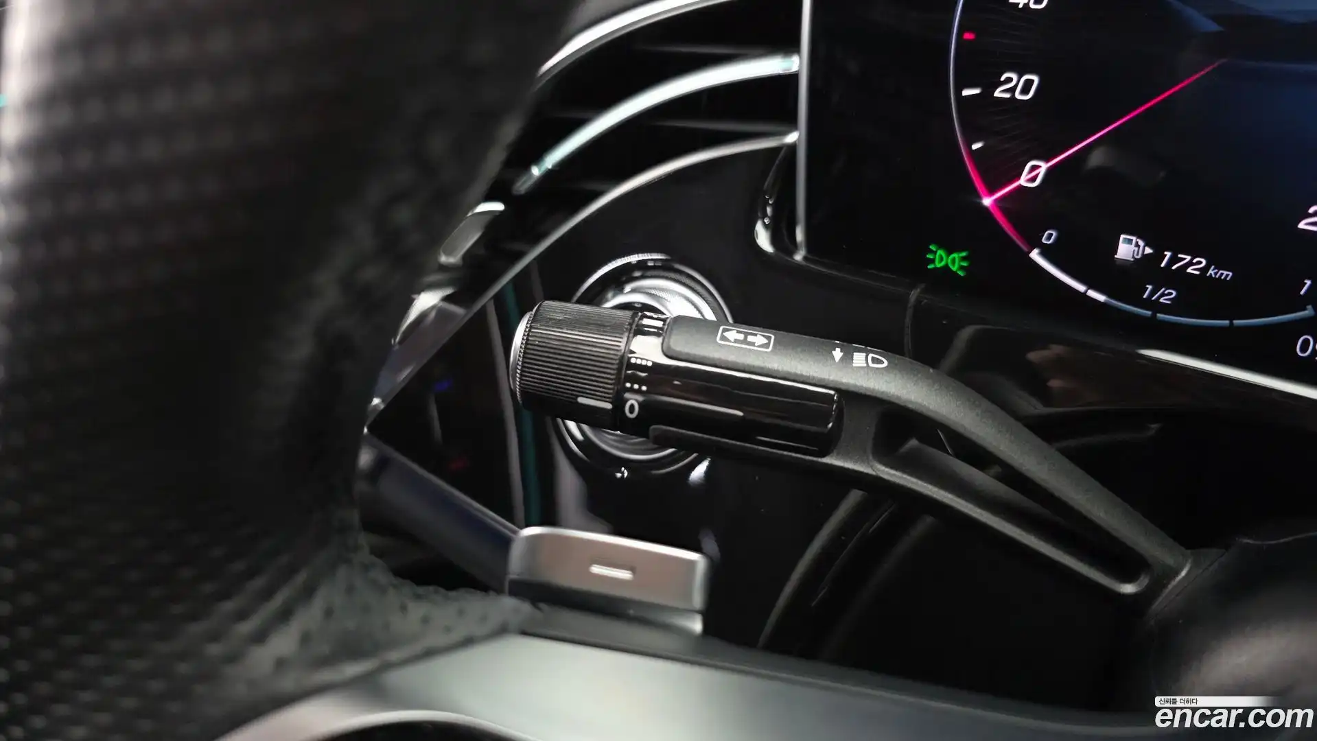 E-Class Mercedes-Benz 2024.3-OPTION-043