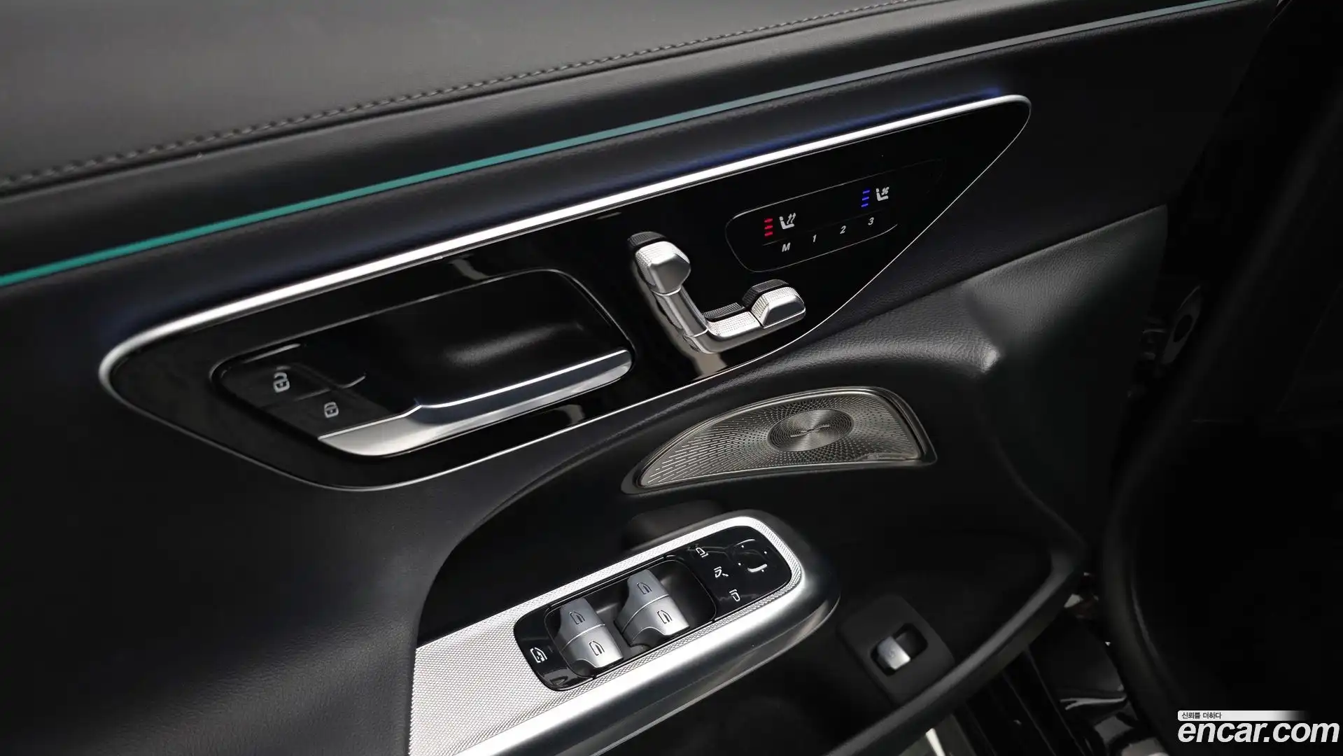E-Class Mercedes-Benz 2024.3-OPTION-049