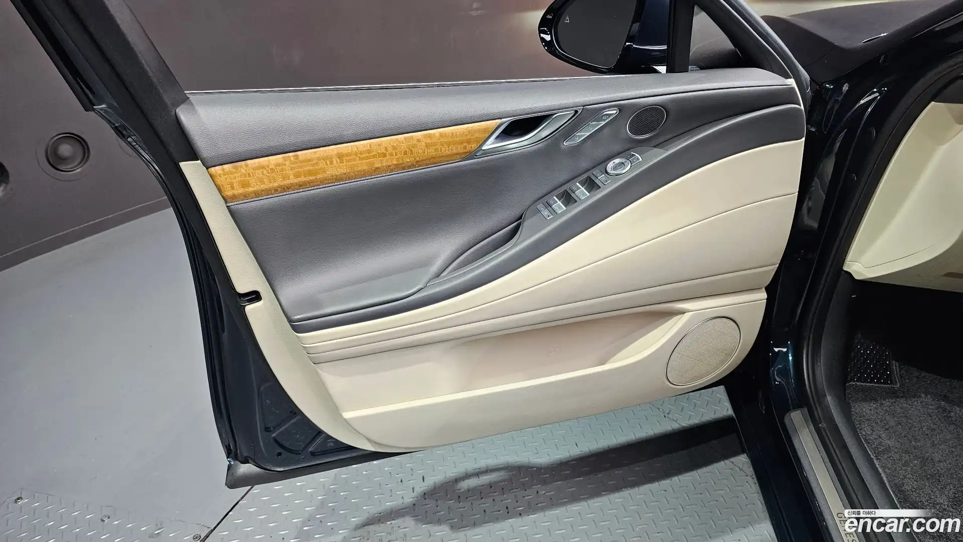 G80 Genesis 2021.6-INNER-034