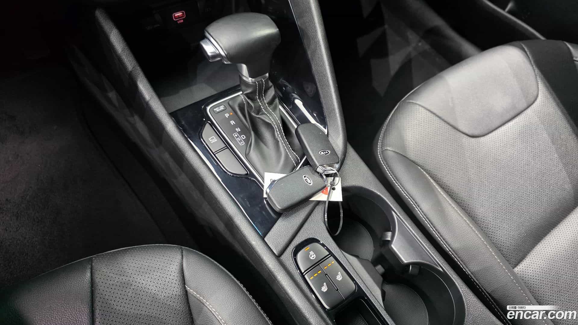 Niro Kia 2020.2-INNER-009
