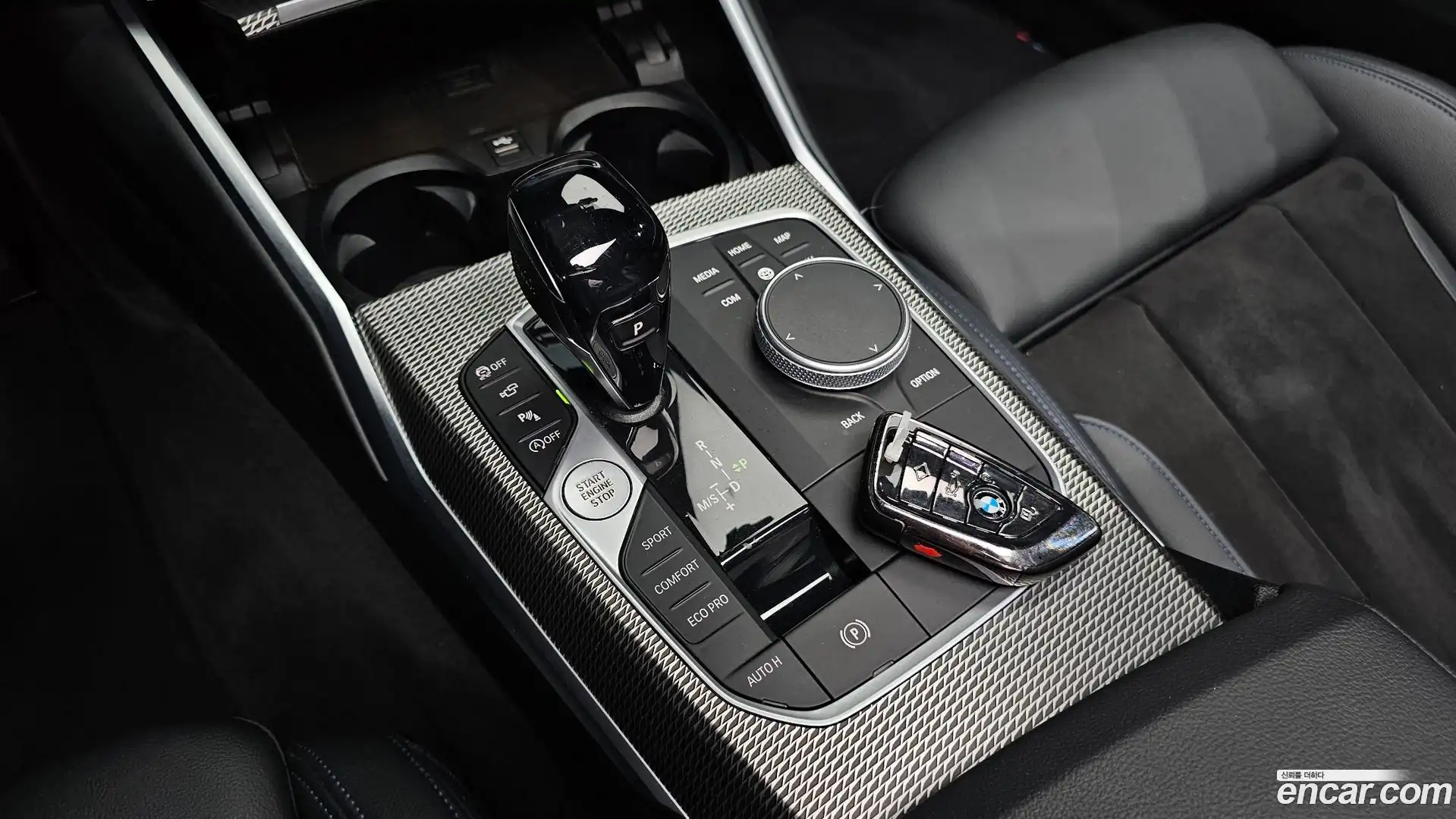 3-Series BMW 2021.5-INNER-009