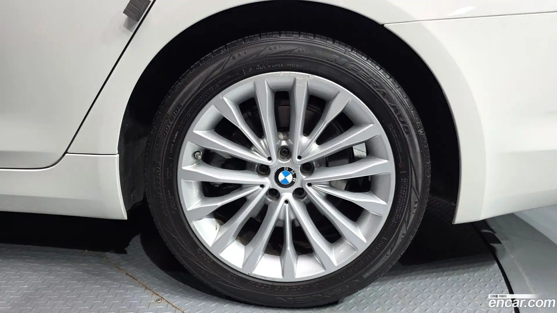 5-Series BMW 2018.2-OUTER-031