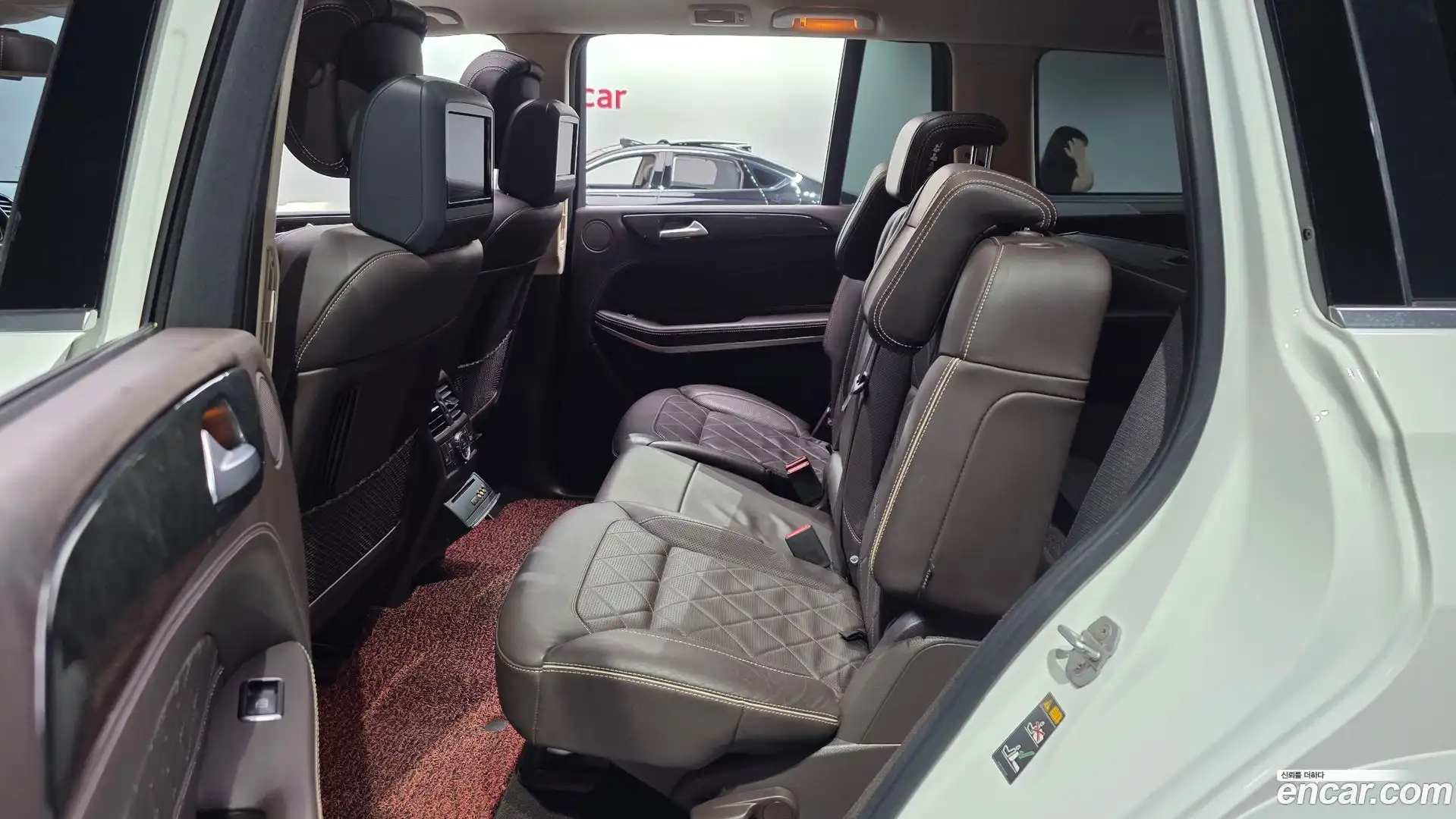 GLS-Class Mercedes-Benz 2017.9-OPTION-016