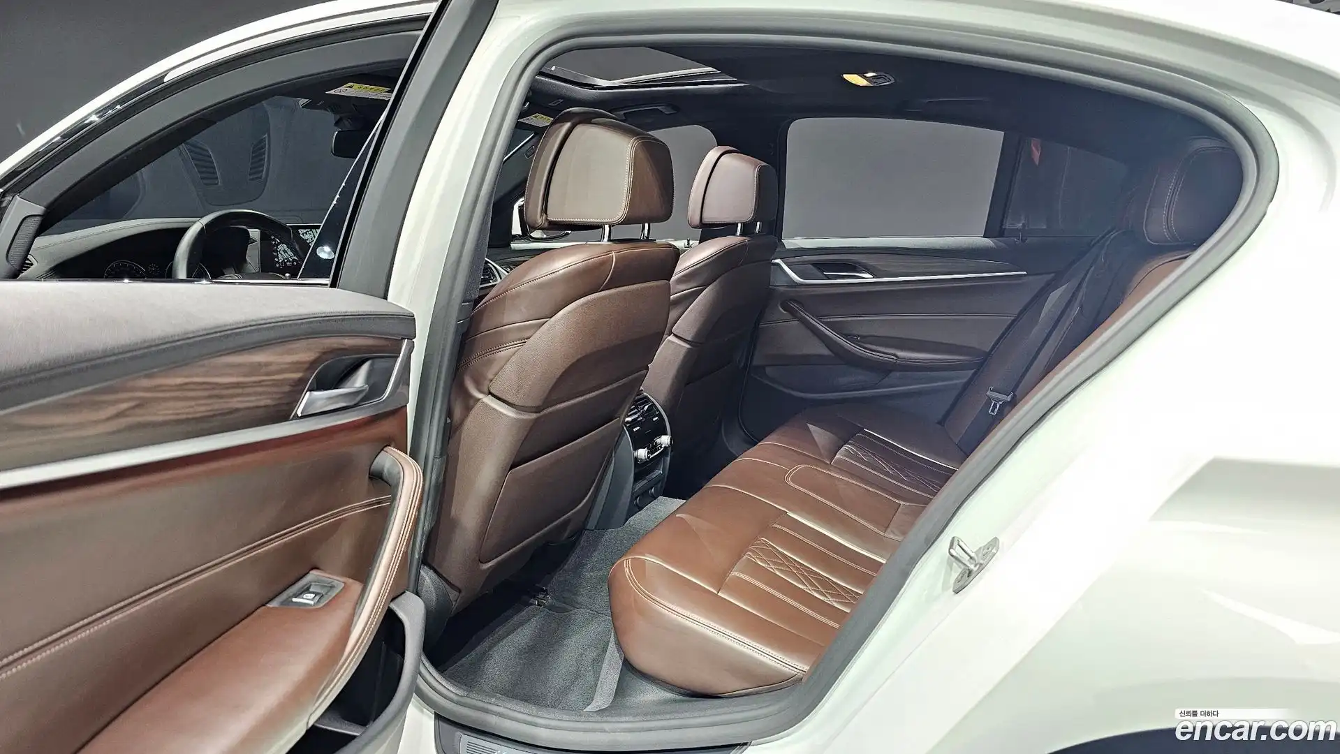 5-Series BMW 2017.7-OPTION-015