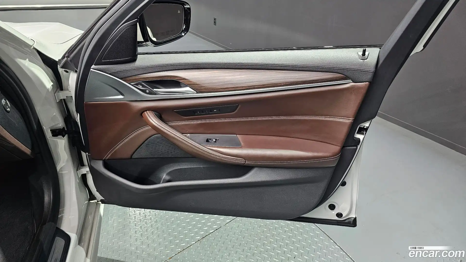 5-Series BMW 2017.7-INNER-034
