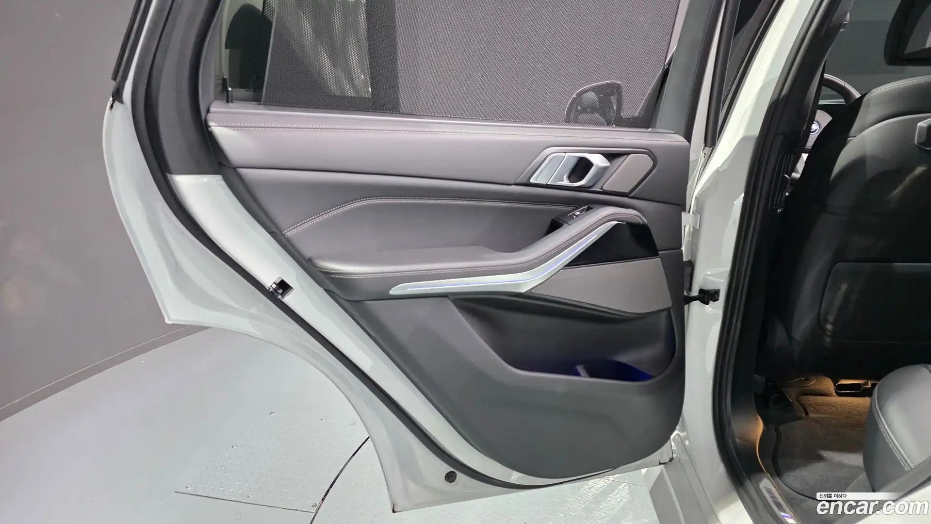 X5 BMW 2025.3-INNER-035