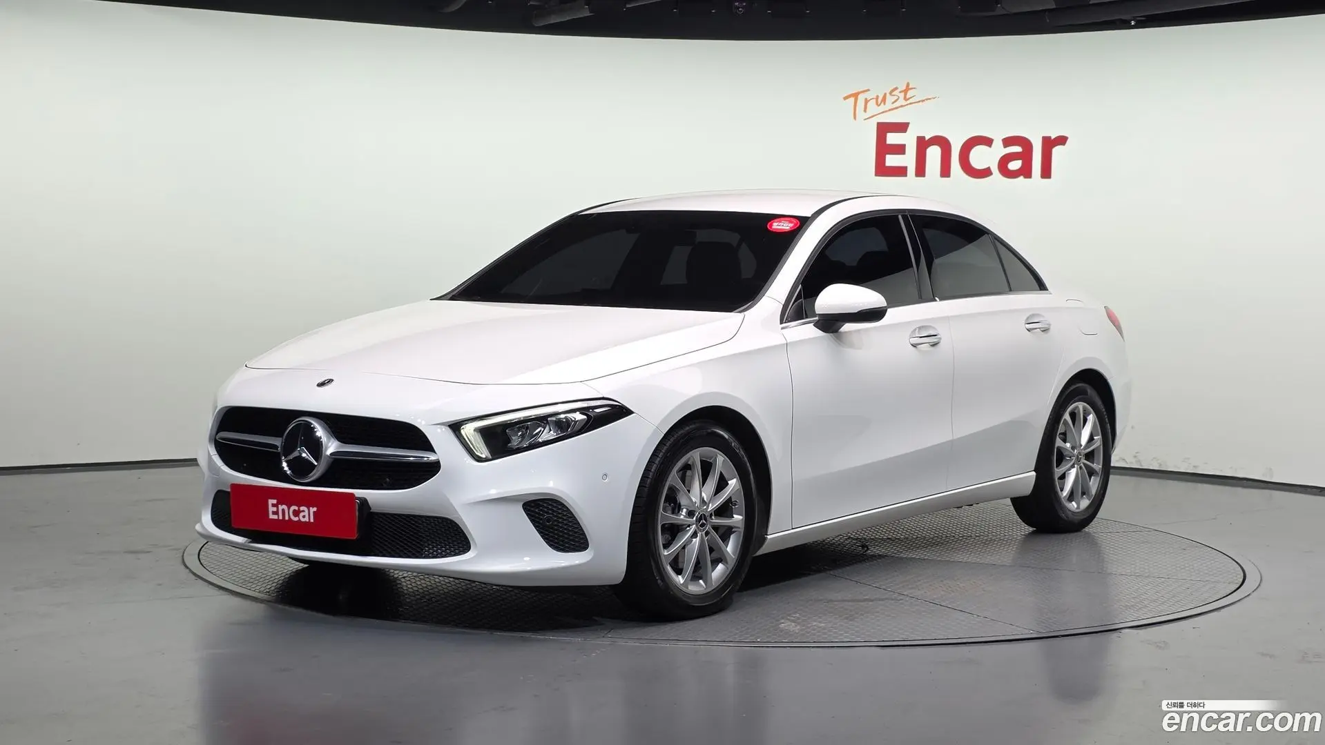 Main__Slider__Photo:A-Class Mercedes-Benz 2020.4-0