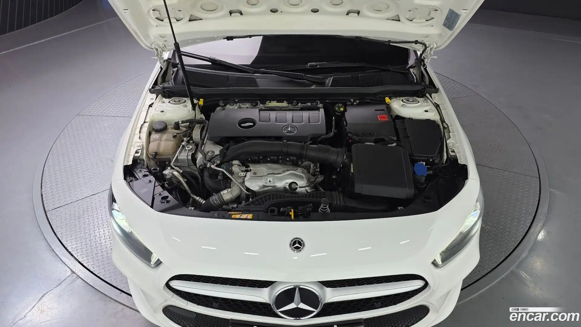 A-Class Mercedes-Benz 2020.4-OUTER-006