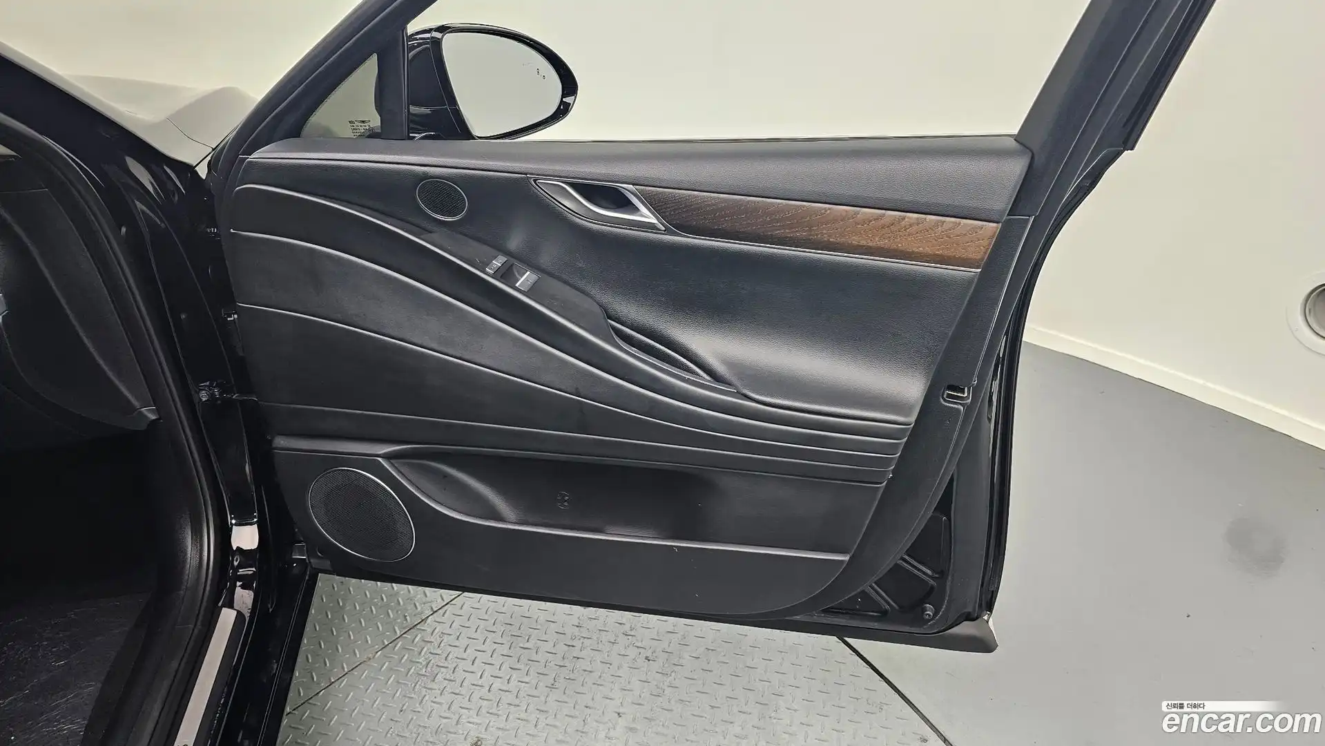 G80 Genesis 2021.7-INNER-034