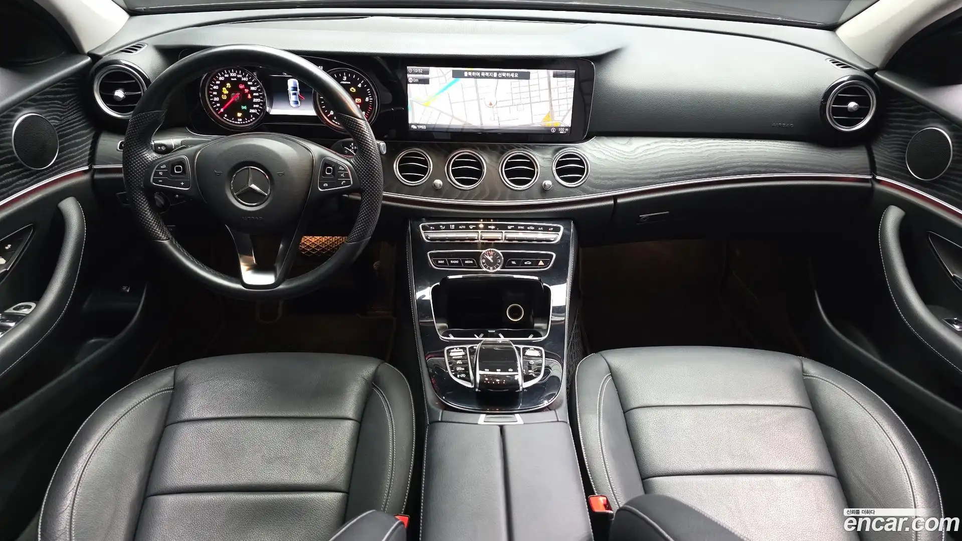 E-Class Mercedes-Benz 2017.3-INNER-007